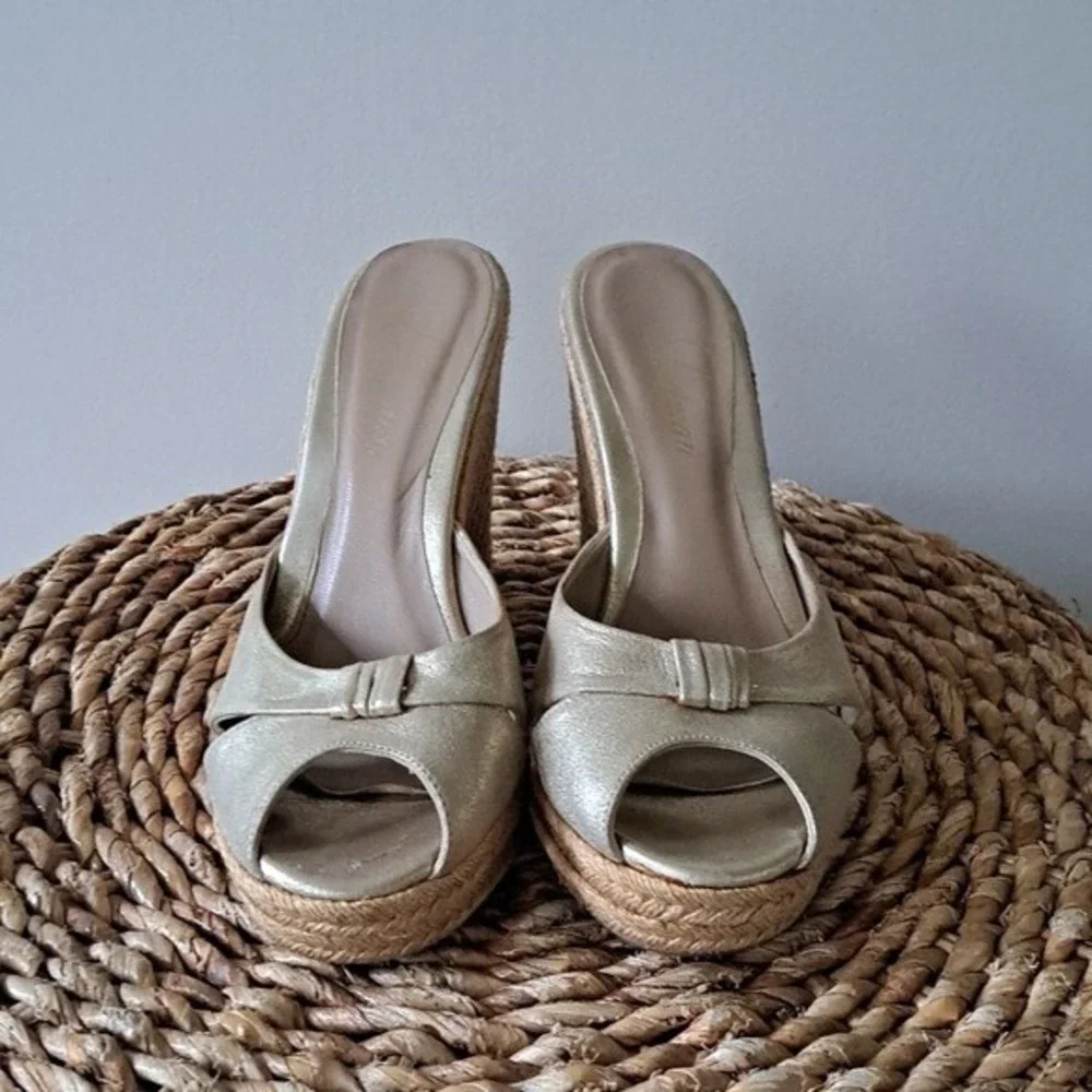 Delman trending luxury